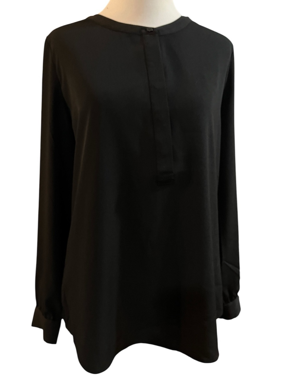 NYDJ LONG SLEEVE FLOWY BLOUSE BLACK SIZE MP NEW WITH TAGS